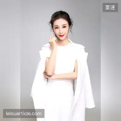 卜芳霁